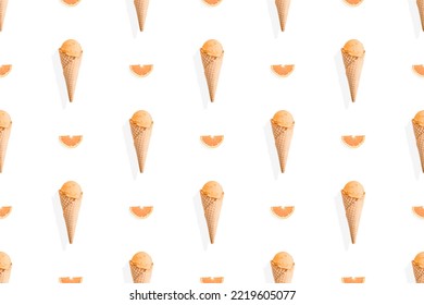 Seamless pattern on the theme of ice cream.