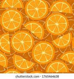 Nahtlose Muster orangefarbener Zitrusfrüchte, halbiert und in Scheiben geschnitten, Vektorgrafik