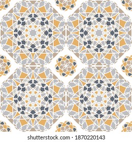 Patrón sin soldadura en estilo oriental.Fondo con elementos geométricos vintage en colores cálidos para tela, papel, azulejos de cerámica, embalaje