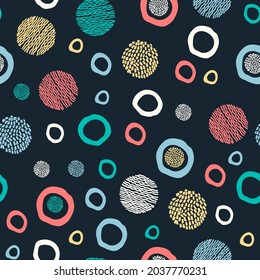 Seamless pattern. Outer space concept. Hand drawn vector illustrations of planets, celestial bodies in cartoon style on dark background