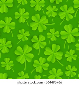 Seamless pattern with paper clover