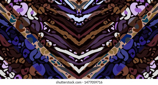 Seamless pattern with patchwork leopard print. 