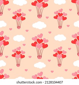 Nahtloses Muster mit rosafarbenen Heißluftballons in Herzform zwischen den Wolken. Vektorgrafik für Postkarten, Textilien, Dekor, Papier, Textur, Umhüllung.