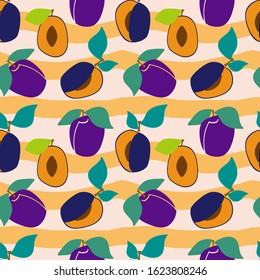 Seamless pattern with plums and green leaves on striped background background. sliced plum. flesh plums. Vector background. Fresh fruits. Plum pattern. vector