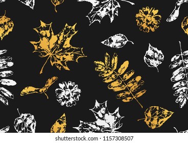 Seamless pattern with printed leaves. Art illustration of autumn foliage.
