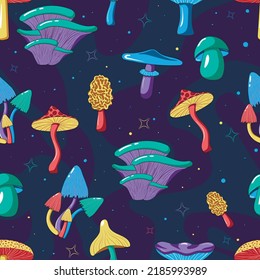 Seamless pattern with psychedelic hallucinogenic colorful mushrooms in 70s hippie style on a dark abstract background.