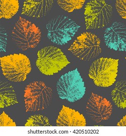 Seamless pattern with raspberry leaf.