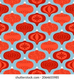 Patrón inmaculado de decoración de Navidad roja sobre fondo azul. Decoración de árbol de Navidad con un adorno diferente. Ilustración del vector