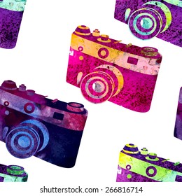 Seamless pattern - retro watercolor camera. Beautiful paint texture.