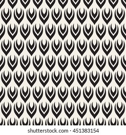 Seamless pattern. Scaled ornament. Geometric stylish background. Vector repeating texture.