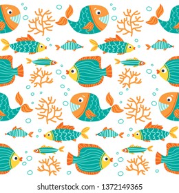 Seamless pattern with sea animals. Underwater life. Flat design. Vector illustration. Design element for fabric, wallpaper or wrapping paper.