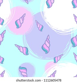 Seamless pattern with sea shell and scribble circles.  Summer vacation background. Vector banner, apparel design, fabric print. Doodle outline elements. Pastel colors