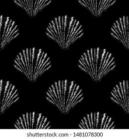Seamless pattern with sea shells. Isolated objects. Hand drawn vector illustration realistic sketch