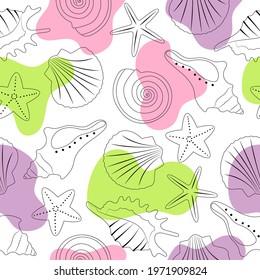 Seamless pattern of seashell and starfish with colorful shapes