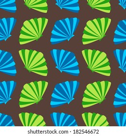 Seamless pattern with seashells 