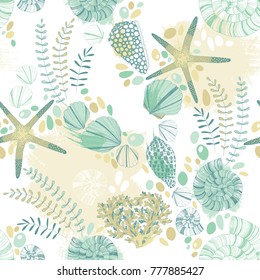 Seamless pattern with seashells, starfishes and twigs