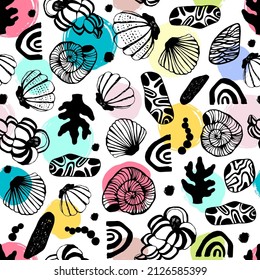 Seamless pattern with seashells. Vector background.