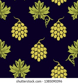 Seamless pattern with separate bunches of grapes and leaves.