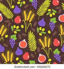 Seamless pattern with Shavuot seven species. Fig, barley, grapes, pomegranate, wheat, olive, date fruit. Perfect for wallpaper, food background and jewish holidays. Vector illustration