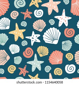 Seamless pattern with shells and starfish. Hand drawn nautical vector illustrations. Marine background. Undersea world. 