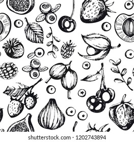 Seamless pattern with sketch berry