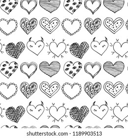 Seamless pattern with sketch hand drawn hearts. Vector illustration.