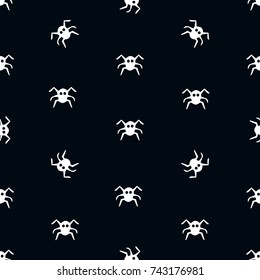 Seamless pattern with spiders. Halloween background.