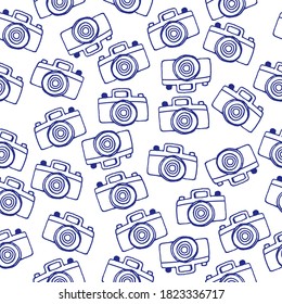seamless pattern with thin blue outline digital camera isolated on white background. hand drawn vector. doodle camera for kids, wallpaper, cover, backdrop, fabric, banner, wrapping paper and gift.