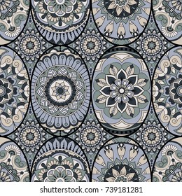 Seamless pattern tile with mandalas. Vintage decorative elements. Hand drawn background. Islam, Arabic, Indian, ottoman motifs. Perfect for printing on fabric or paper.