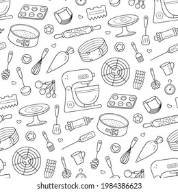 Seamless pattern with tools for making cakes, cookies and pastries. Doodle confectionery tools - stationary dough mixer, baking pans and pastry bag. Hand drawn vector illustration on white background.