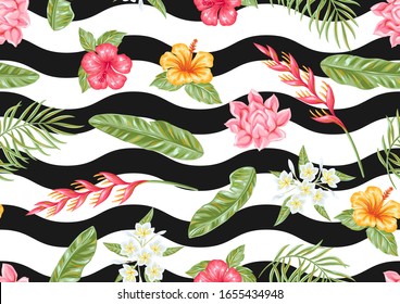 Patrón sin problemas con flores y hojas tropicales. Paisaje exótico decorativo, palmeras y plantas.
