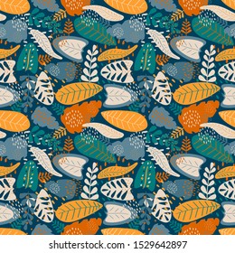 Seamless pattern with tropical leaves. Colorful print with exotic plants, vector. Seamless jungle pattern with tropical elements