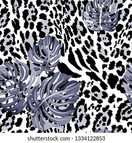 Seamless pattern with tropical leaves and stained panther, jaguar.