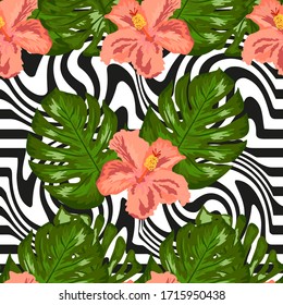 Nahtlose Muster mit tropischen Orchideen- und Hibiskusblumen, Palmen-, Bananen- und Monsterabblättern auf gestreiftem Hintergrund.