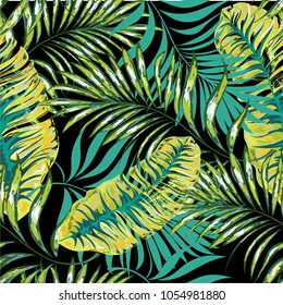 Seamless pattern of a tropical palm tree, jungle leaves.   Hand drawing.