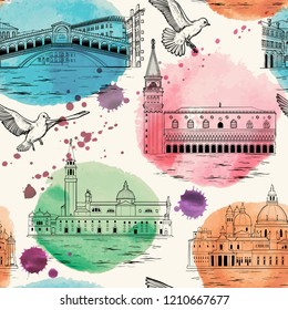 Seamless pattern with Venice landmarks and tourist attractions set.