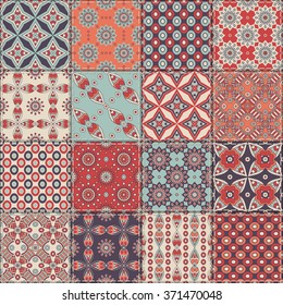 Seamless pattern. Vintage decorative elements. Oriental pattern, vector illustration.  Islam, Arabic, Indian, Turkish, Pakistan, Chinese, Moroccan, Ottoman motifs