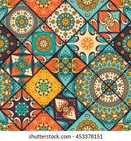 Seamless pattern. Vintage decorative elements. Hand drawn background. Islam, Arabic, Indian, ottoman motifs. Vector illustration