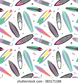 Seamless pattern with vintage surfboards in 80s style 3