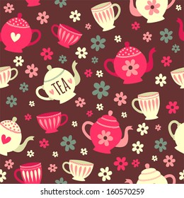 Seamless pattern with vintage teapots and cups