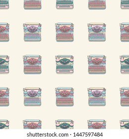 Seamless pattern with vintage typewriters, vector illustration 