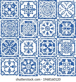 Seamless pattern of watercolor painted blue mosaic tiles with floral ornaments in Dutch, Flemish, Spanish, Portuguese, Moroccan Mediterranean majolica ceramic painting style. Wallpaper décor, batik 