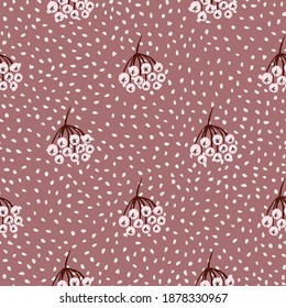 Nahtloses Muster mit Wildbeeren-Ornament. Rowan-Druck auf rosafarbenem, gepunktetem Hintergrund. Perfekt für Stoffdesign, Stoffdruck, Umhüllung, Cover. Vektorgrafik