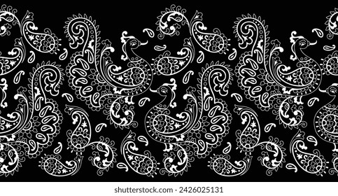 Nahtloses Pfauenranddesign mit traditionellem asiatischem Paisley
