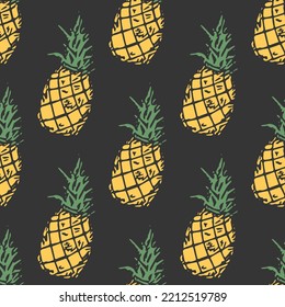 Seamless pineapple pattern. Doodle vector with yellow ananas. Vintage pineapple pattern