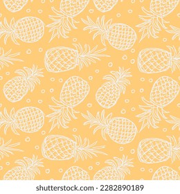 Seamless pineapple pattern. Doodle vector with ananas. Vintage pineapple pattern