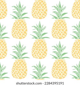 Seamless pineapple pattern. Doodle vector with ananas. Vintage pineapple pattern