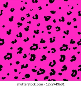 Seamless pink leopard fashion print pattern vector