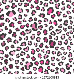 Seamless pink leopard pattern. Fashion print. Textile, fabric, design.