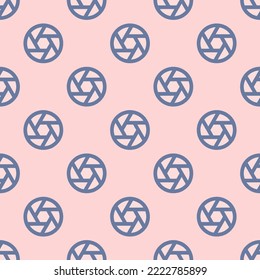 Nahtlose Wiederholung der Apertur flach Symbol-Muster, unangenehme Rose und Schiefergraufarbe. Design zum Verpacken von Papier oder Postkarte.